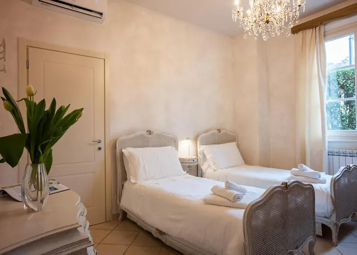 Apartment Glicini Elegant *