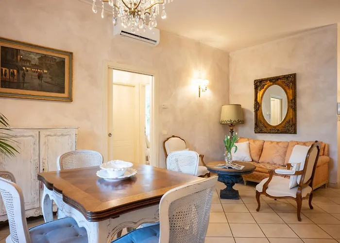 Glicini Elegant * Pietrasanta